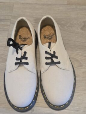 Dr Doc Martens Beige Cream Canvas Oxford Casual Comfort 1461 sz 5M/6W